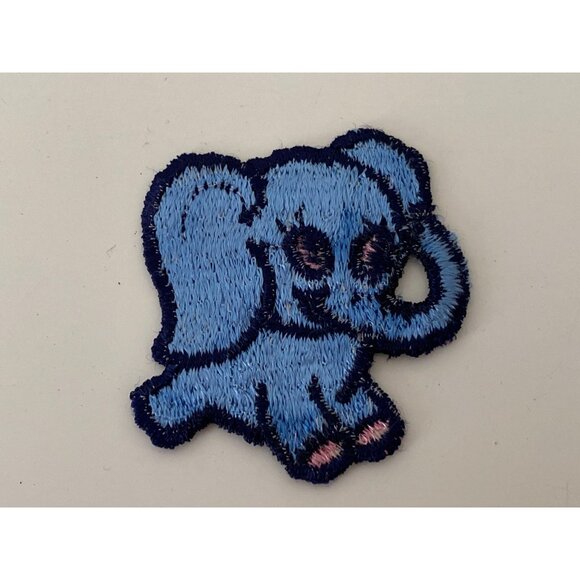 Tiger Dragon Fly Elephant Heart VTG Sew On Novelty Embroidered patches - Picture 5 of 9